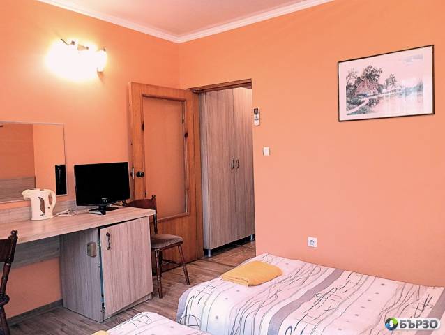 Stai i studio s kuhnja za nostuvki Varna. Svobodno parkirane! Banja/WC, klimatik, terasa