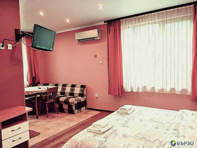 Stai i studio s kuhnja za nostuvki Varna. Svobodno parkirane! Banja/WC, klimatik, terasa