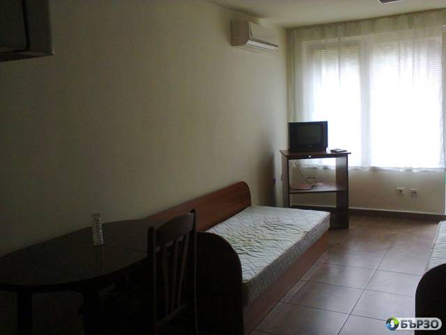 Davam pod naem obzavedena parterna boksoniera 280 Evro