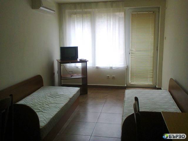 Davam pod naem obzavedena parterna boksoniera 280 Evro