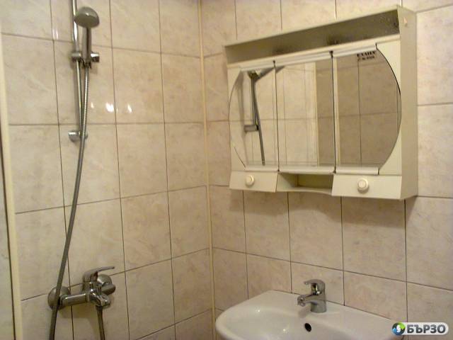 Davam pod naem obzavedena parterna boksoniera 280 Evro