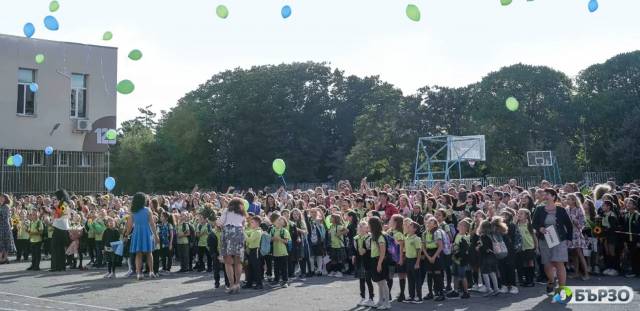 125 SU ,Bojan Penev“ gr. Sofija – inovativno uchiliste s nad 70 g. traditsii