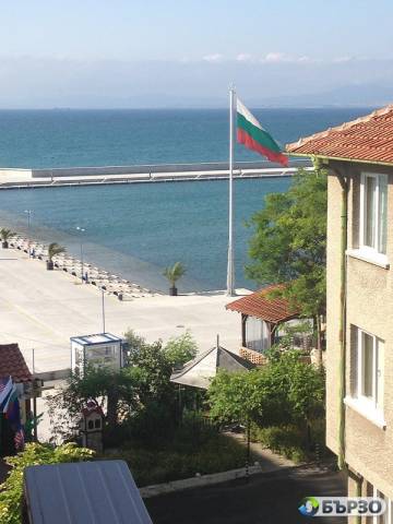 На море в Поморие, Апартамент под наем за нощувки
